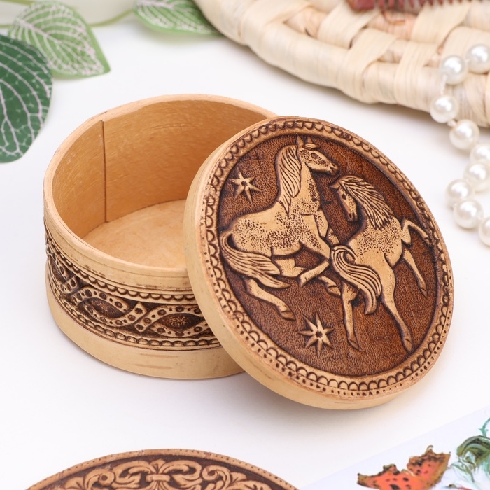 Шкатулка  Шкатулка "Лошадки", круглая, береста, микс