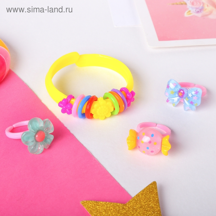 Набор детский «Выбражулька» 4 предмета: браслет, 3 кольца, ассорти, форма МИКС, цвет МИКС Набор детский «Выбражулька» 4 предмета: браслет, 3 кольца, ассорти, форма МИКС, цвет МИКС