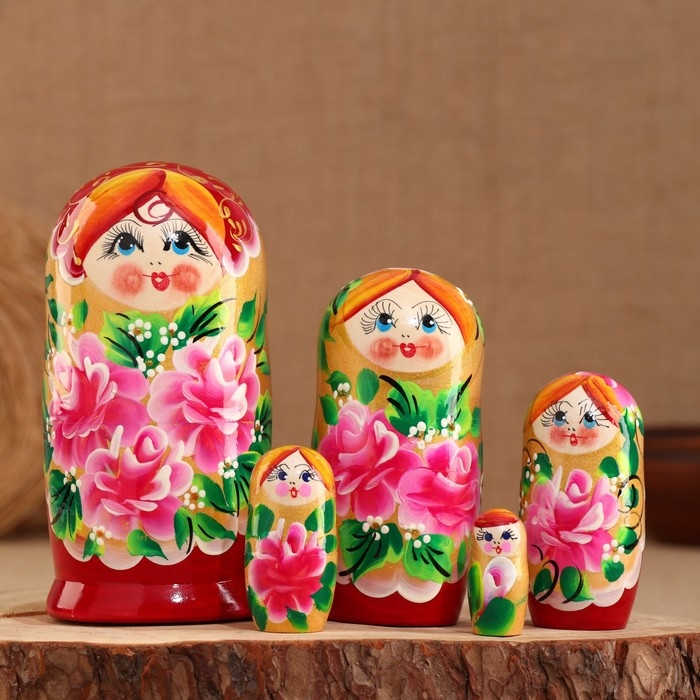 Матрёшка 5-ти кукольная  Матрёшка 5-ти кукольная "Лиза" розы , 17-18см, ручная роспись.