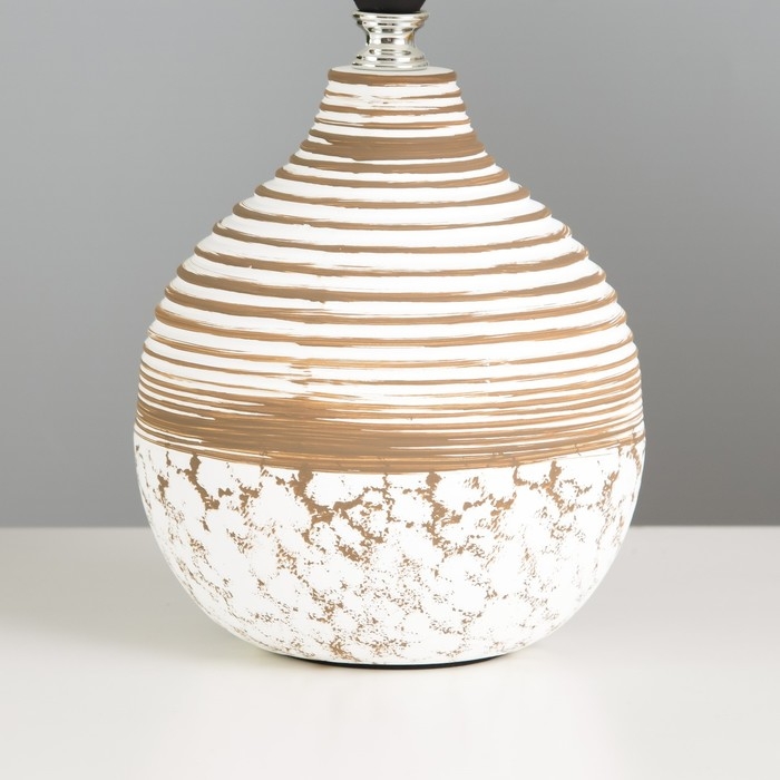 Настольная лампа Настольная лампа "Иллирия" Е14 40Вт бело-кофейный 19х19х32 см RISALUX