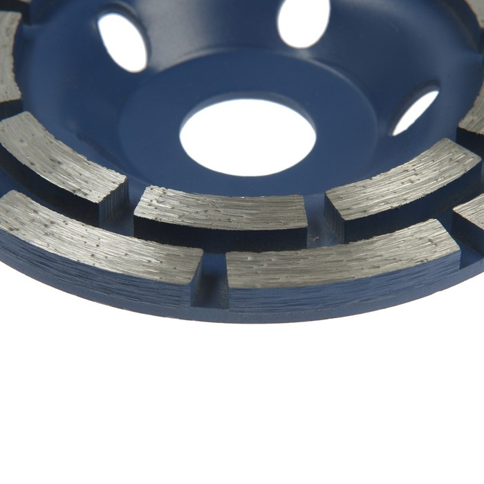 Чашка алмазная зачистная ТУНДРА, двухрядная, 115 мм Чашка алмазная зачистная ТУНДРА, двухрядная, 115 мм