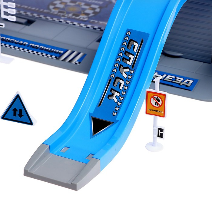 Парковка «Полицейский участок», с 2 металлическими машинами Парковка «Полицейский участок», с 2 металлическими машинами