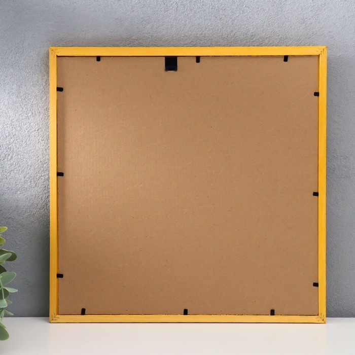 Фоторамка  дерево 30х30 см сосна, (пластиковый экран)