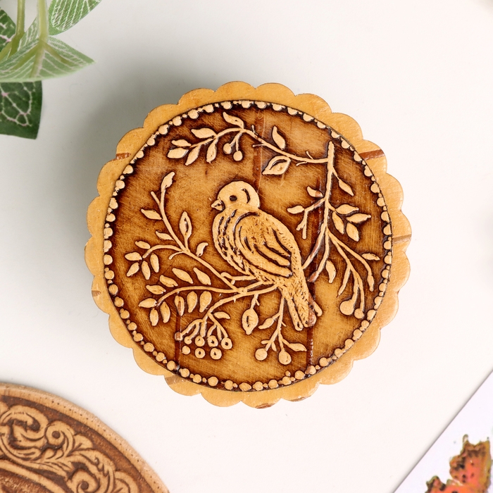 Шкатулка  Шкатулка "Птица на ветке", 60 х 35 мм, береста