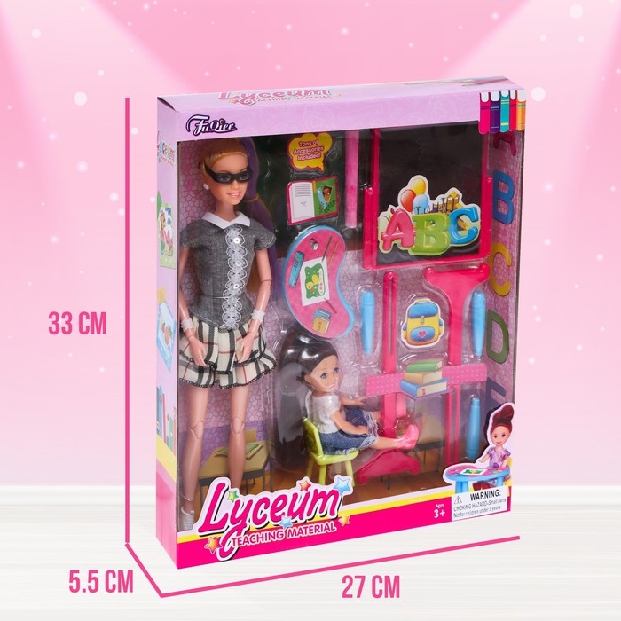 Кукла-модель шарнирная «Первая учительница» с малышкой, мебелью и аксессуарами Кукла-модель шарнирная «Первая учительница» с малышкой, мебелью и аксессуарами