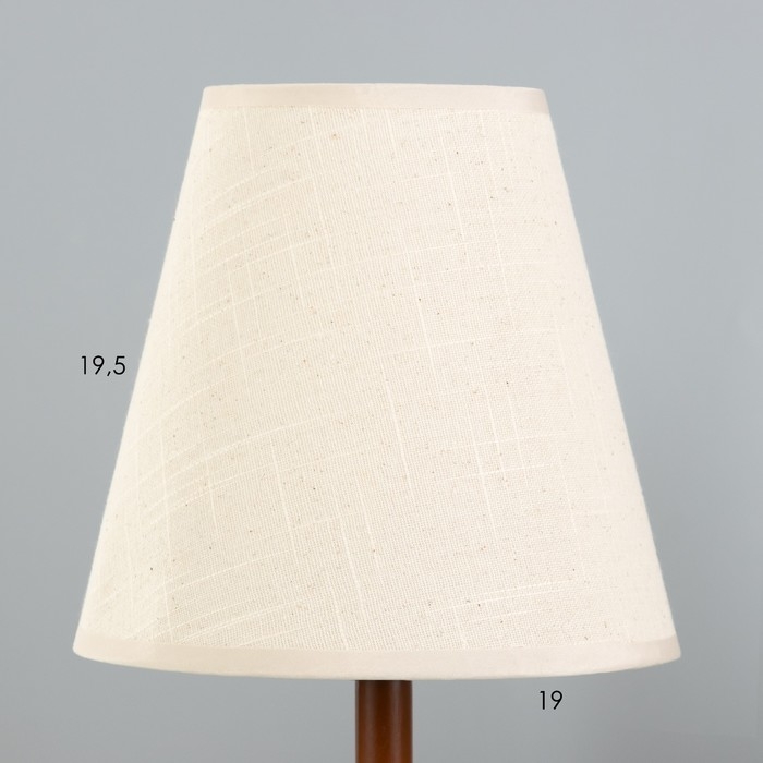 Настольная лампа Настольная лампа "Ульн" E27 40Вт коричневый 19,5х19,5х38 см RISALUX