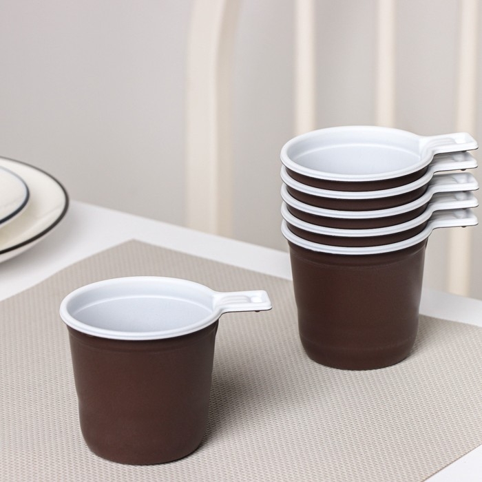 Чашки кофейные пластиковые одноразовые Не ЗАБЫЛИ! «Взбодрись», 200 мл, в наборе 6 шт, цвет коричневый с белым, чёрный Чашки кофейные пластиковые одноразовые Не ЗАБЫЛИ! «Взбодрись», 200 мл, в наборе 6 шт, цвет коричневый с белым, чёрный