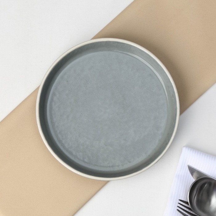 Блюдо фарфоровое Effetto, d=17,5 см, h=3 см Блюдо фарфоровое Effetto, d=17,5 см, h=3 см