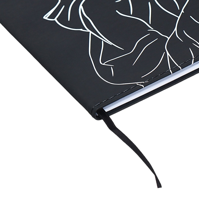 Дневник универсальный для 1-11 класса Good Luck, интегральная обложка, искусственная кожа, шелкография, ляссе, 80 г/м2