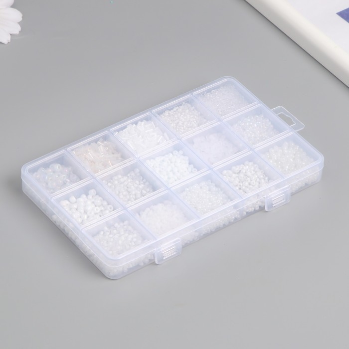 Бисер стекло 6/0, 8/0, 12/0 в шкатулке  Бисер стекло 6/0, 8/0, 12/0 в шкатулке "Белый" стеклярус 15,5х9,5х1,6 см