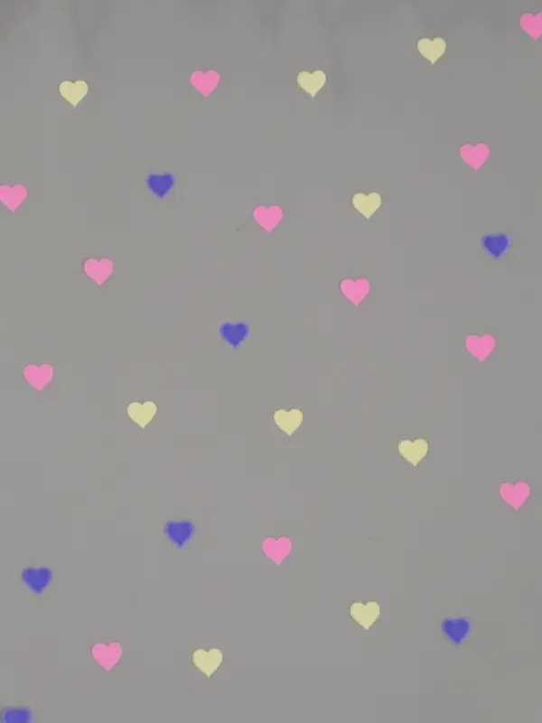 Пленка для цветов "Сердечки конфетти", микс, 0,7 х 7,6 м, 40 мкм, 200 гр