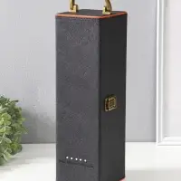 Шкатулка дерево, кожзам под бутылку "Чёрная с оранжевой вставкой" 4 предмета 35х10х11,5 см   1096938
