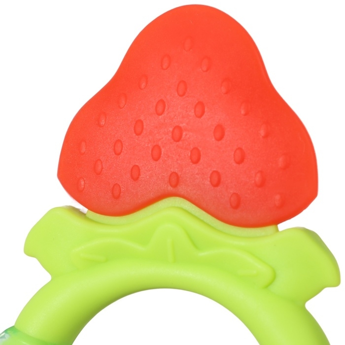Прорезыватель силиконовый «Клубничка», с погремушкой, Крошка Я