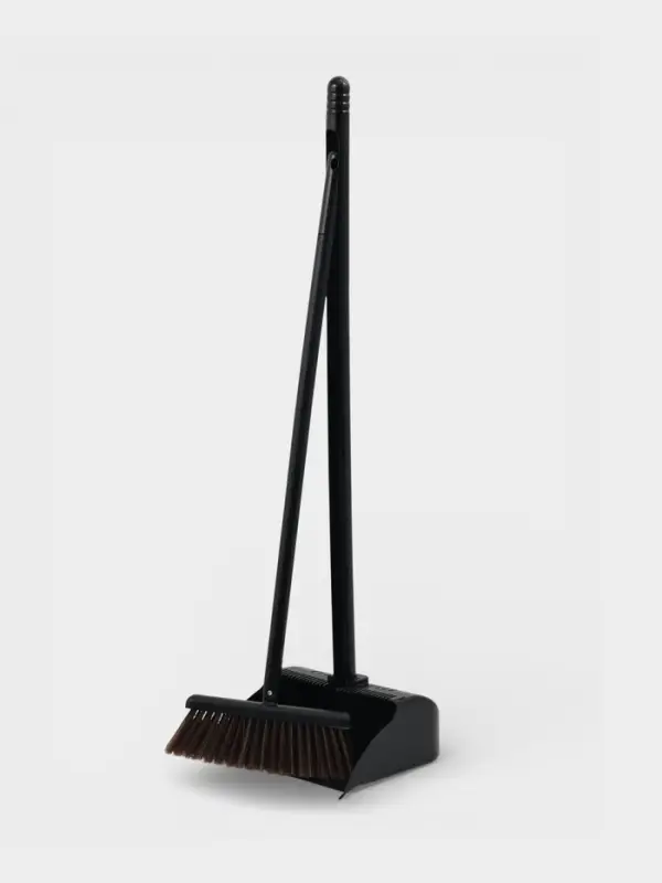 Щётка для пола, совок 26&times;25 см, щётка 25 см, пластиковая секционная ручка 98 см, чёрная