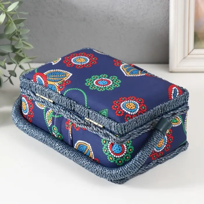 Шкатулка для рукоделия и шитья &laquo;Цветочная мозаика&raquo;, хранение ниток, иголок, мелочи, 18&times;12&times;9.5 см