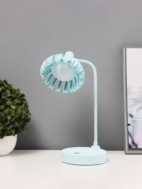Лампа настольная RISALUX «Санди», светодиодная, USB, АКБ, синяя, 11.7×14.5×18 см Лампа настольная RISALUX «Санди», светодиодная, USB, АКБ, синяя, 11.7×14.5×18 см