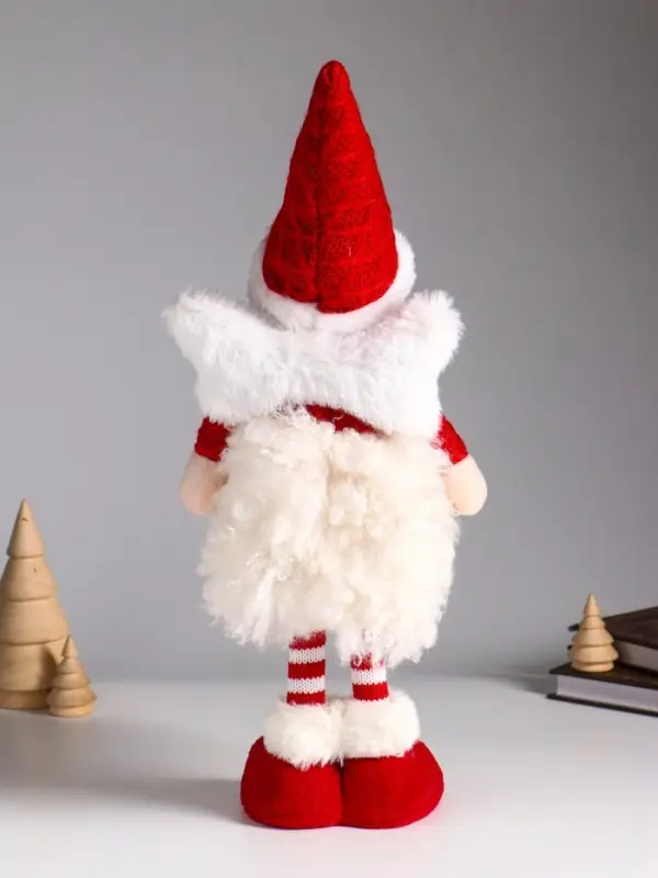 Кукла интерьерная "Ангелочек в меховой юбочке и красном колпаке" 15х9х45 см