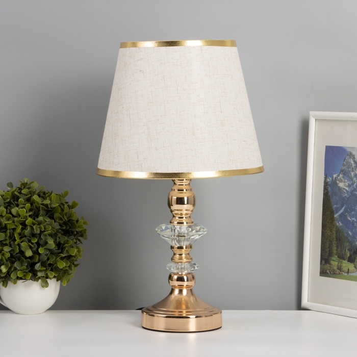 Лампа настольная Лампа настольная "Мастер" 1х40Вт Е27+подсветка LED 5Вт золото 25х25х42см