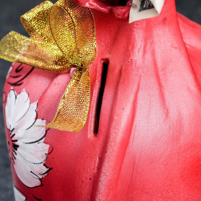 Копилка Копилка "Мешок - Неприкасаемый запас" красная, 17см