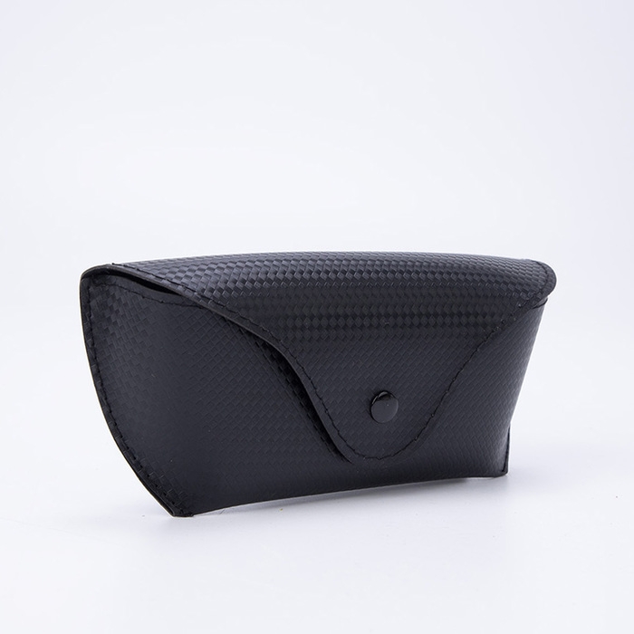 Футляр для очков на кнопке, длина 16 см, цвет чёрный Футляр для очков на кнопке, длина 16 см, цвет чёрный