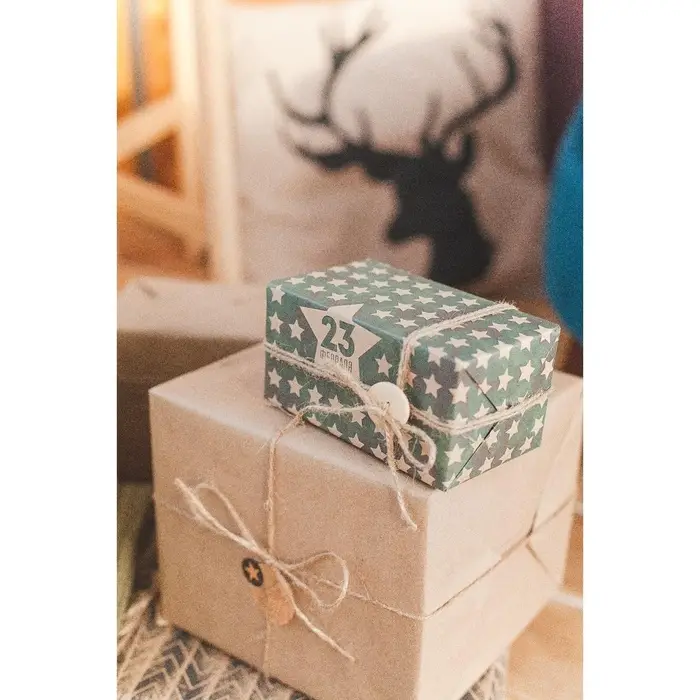 Бумага упаковочная крафтовая «Звёзды 23 февраля», 50 х 70 см