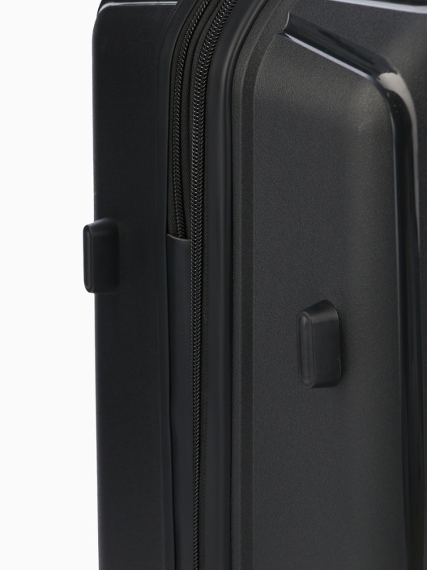 Чемодан 28 Чемодан 28", PP, 49*30*76, отд на молнии, код замок, 4 колеса, черный