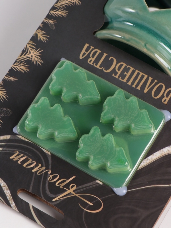 Набор: аромалампа для эфирных масел, мелтсы из воска ароматические «Ёлочка», зелёная, 7.5×7.5×8 см Набор: аромалампа для эфирных масел, мелтсы из воска ароматические «Ёлочка», зелёная, 7.5×7.5×8 см