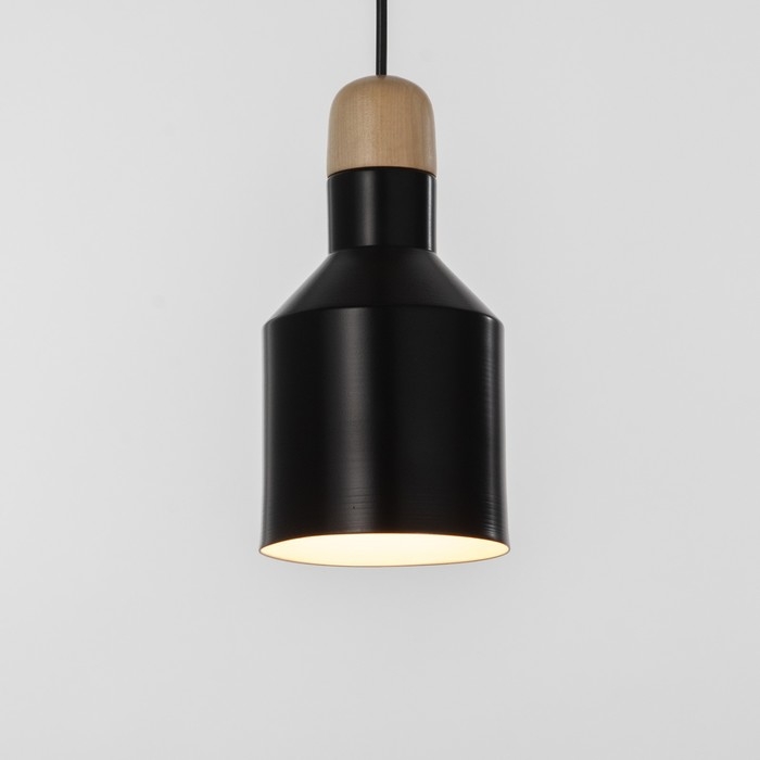 Люстра BayerLux Подвес BayerLux Люстра BayerLux Подвес BayerLux "Пума" 1х40Вт Е27 черный/коричневый 12х12х70см