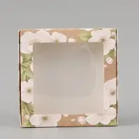 Коробка подарочная самосборная с окном &laquo;Цветы&raquo;, 16&times;16&times;3 см
