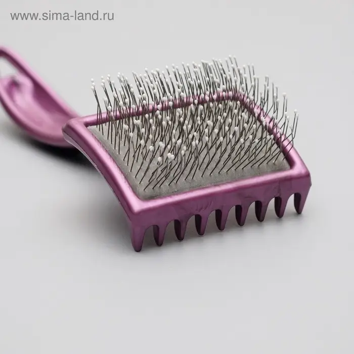 Щётка - пуходёрка мягкая, основание 68&times;48 м, с каплями, увеличенное кол-во зубцов, бордовая