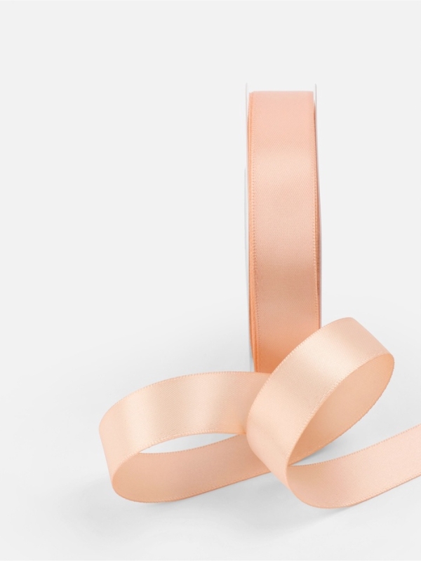 Лента атласная двухсторонняя №0714 20мм*25±1м персиковый пух TR
