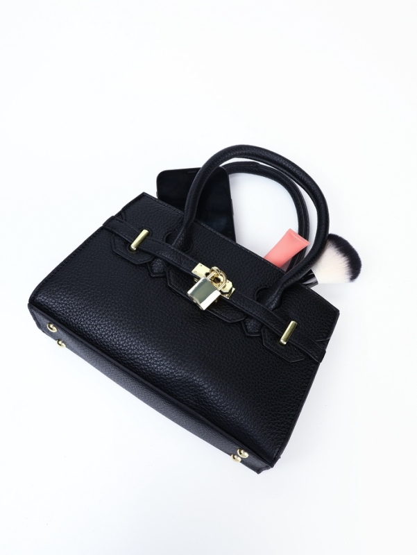 Сумка женская, 23*8*15, длин. ремень, отд. на молнии, черный