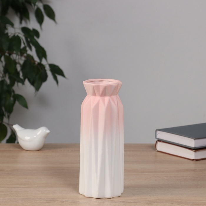 Ваза керамика настольная Ваза керамика настольная "Хайди" грани галант, 21х8 см, бело-розовый