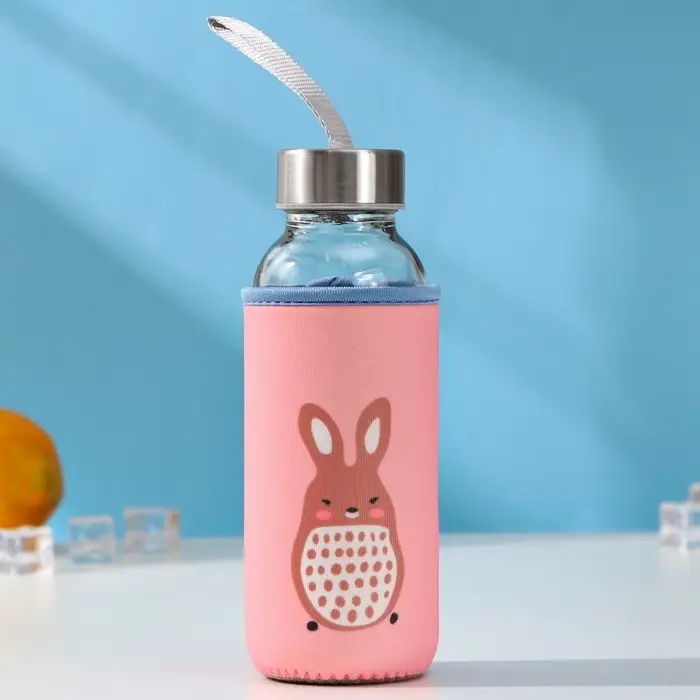 Бутылка для воды &laquo;Весёлые зверята&raquo;, 300 мл, h=17 см, в чехле, стекло, МИКС