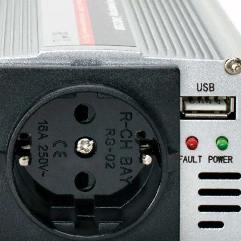 Автомобильный инвертор 24/220V AVS IN-1500W-24