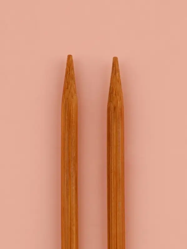 Спицы для вязания, прямые, d=4 мм, 25 см, 2 шт. Спицы для вязания, прямые, d=4 мм, 25 см, 2 шт.