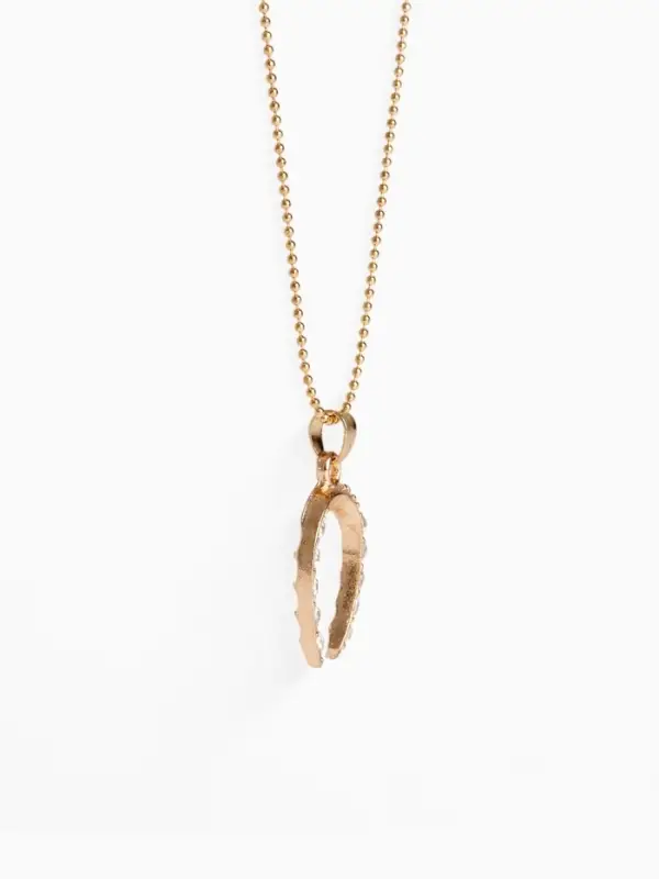 Кулон на цепочке &laquo;Подкова&raquo;, белый в золоте, 45 см