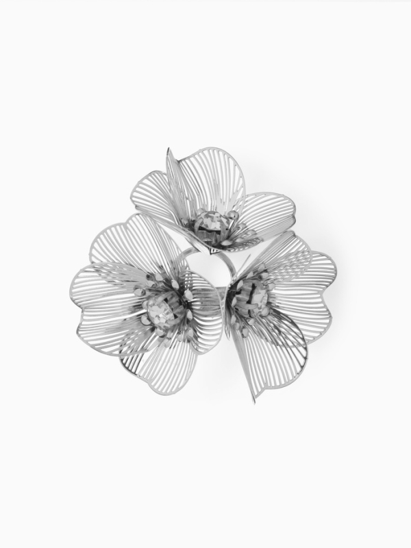 Брошь «Цветы» незабудки, цвет белый в серебре Брошь «Цветы» незабудки, цвет белый в серебре