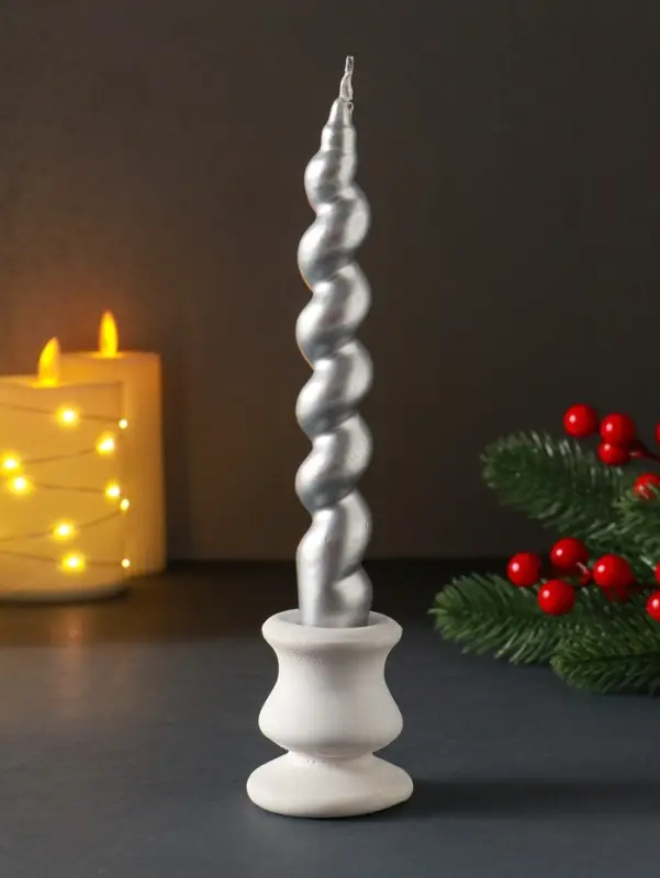 Свеча витая Свеча витая "LUXURY" 25*180 мм, лакированная, серебро