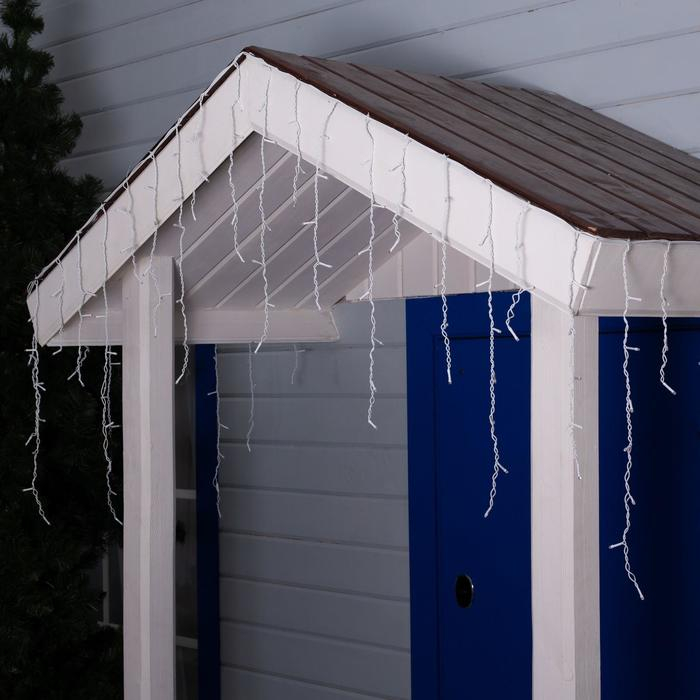 Гирлянда «Бахрома» 4 × 0.6 м, IP44, белая нить, 180 LED, свечение фиолетовое, 8 режимов, 220 В