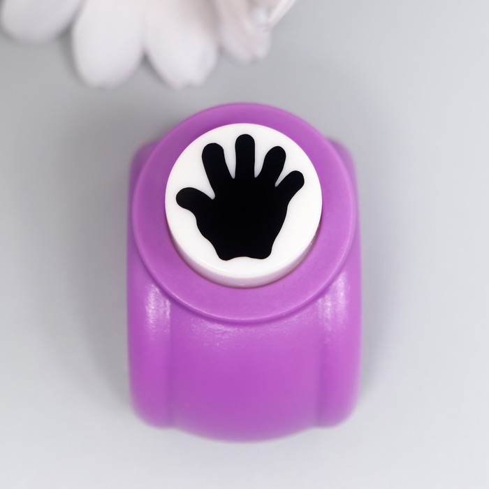 Дырокол фигурный "Детская ладошка" d=1,5 см МИКС 3х4х3,5 см