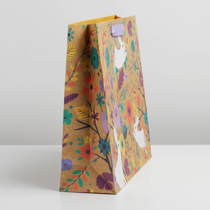 Пакет подарочный крафтовый горизонтальный, упаковка, «Present», 30 х 26 х 9 см