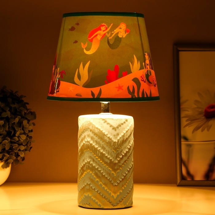Настольная лампа  Настольная лампа "Русалки" Е14 15Вт 20х20х34 см RISALUX