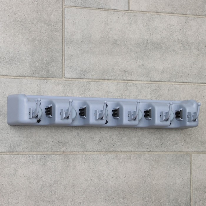 Держатель для швабр и метел с крючками Доляна, крепление саморезы, 41×8 см, 5 секций Держатель для швабр и метел с крючками Доляна, крепление саморезы, 41×8 см, 5 секций