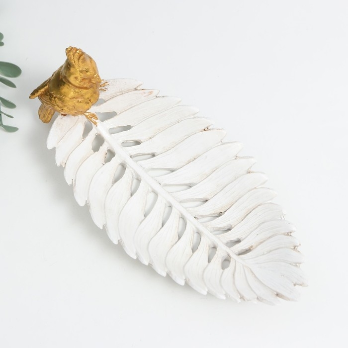 Сувенир полистоун подставка Сувенир полистоун подставка "Золотой попугайчик с хохолком на белом листе" 11х24,5х11 см