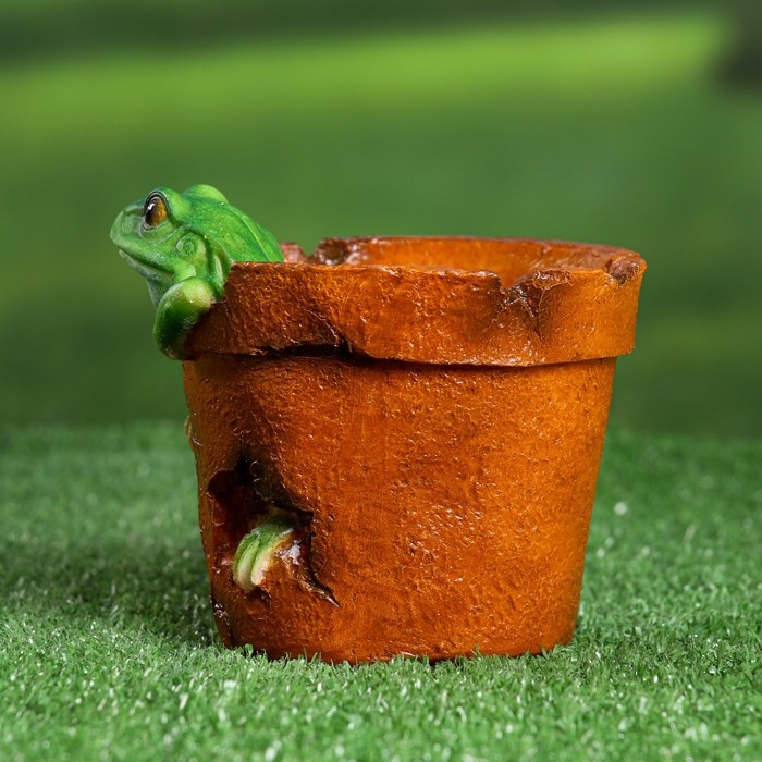 Фигурное кашпо  Фигурное кашпо "Горшок с лягушкой" 14х13х13см