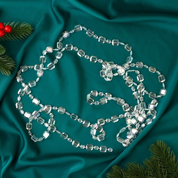 Бусы на ёлку 2,7 м 12 мм Бусы на ёлку 2,7 м 12 мм "Льдинка" кубики, прозрачный перламутр