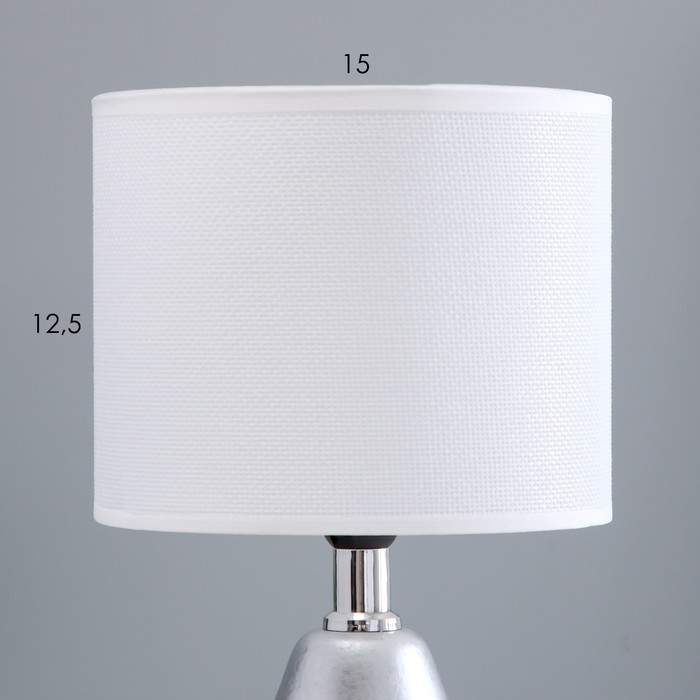 Настольная лампа Настольная лампа "Лиана" Е14 40Вт бело-серебристый 15х15х28 см