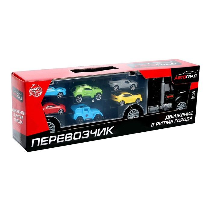 Грузовик «Перевозчик», с 6 гоночными машинами Грузовик «Перевозчик», с 6 гоночными машинами