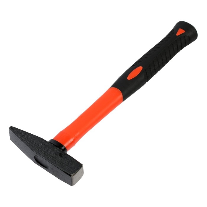 Молоток слесарный ЛОМ, квадратный боек, фиберглассовая обрезиненная рукоятка, 500 г Молоток слесарный ЛОМ, квадратный боек, фиберглассовая обрезиненная рукоятка, 500 г